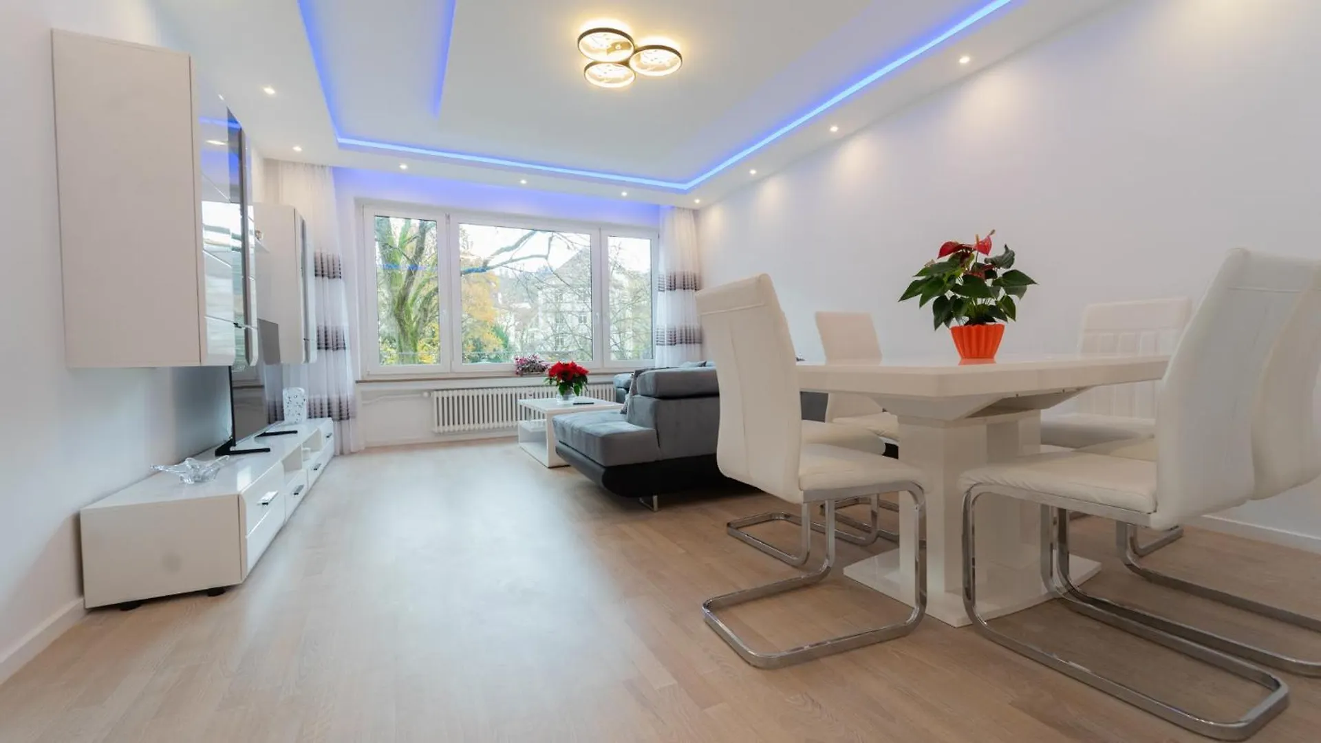 Mega Lux Apartment Esslingen am Neckar 0*,  Germany